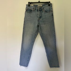 Levi’s Cropped Straight Leg Wedgie Denim Jeans Size 27